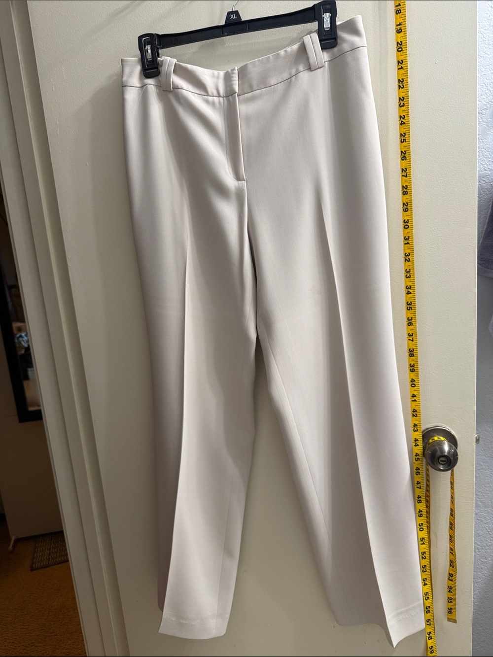 Ann Taylor Light Cream Tailored Dress Trousers